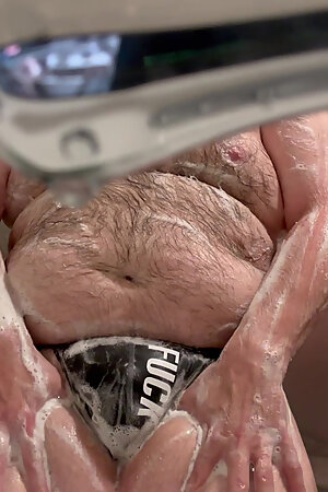 Hairy Fat Chub plays in tub wearing Jockstrap