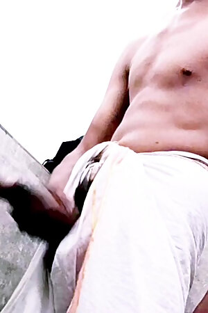 Desi lungi boy BIG DICk