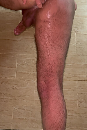 gay wanked and fingering himself in ass