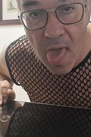 Cum Slut Stefan Nolte loves licking, sucking and swallowing loads of cum - in his office, in public toilets and on beaches