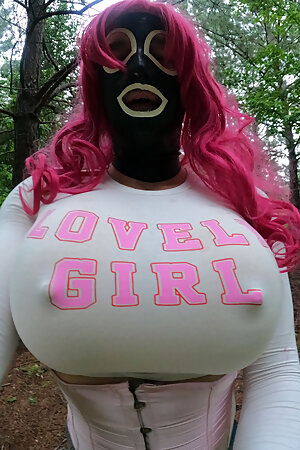 Gaint Fake Tits Jon Scarecrow having a walk in the woods in daisy dukes and a tight top while masturbating