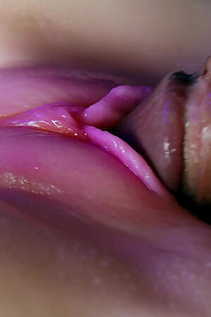 Juicy pussy close-up absorbs a portion of sperm from a big cock and slurps!