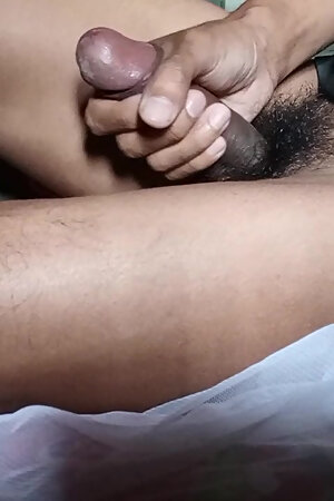 Solo masturbation (126)