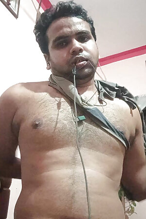 A Baniyan breaker boy was nude fucking herself at watching fucking video with deep intense voices