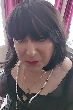 Jerking off while thinking about sucking you off