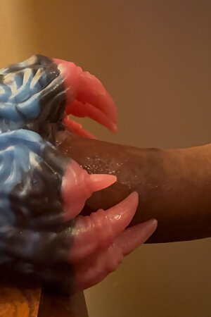 Whimpering 18 year old dick fucks alien pussy and cums