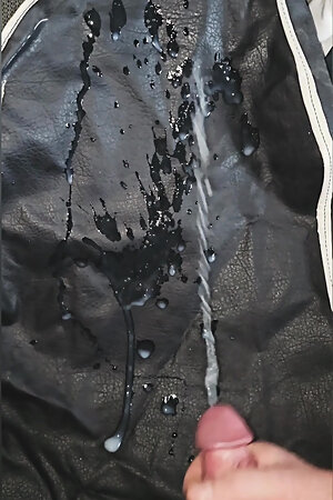 My Ex Loved Cumshots Compilation.mp4