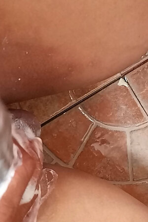 Again shaking the rod