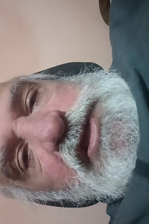 TRANS SUCK MY CHEST NICE