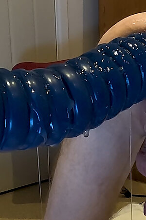 Big Blue Bumps Work a Hole