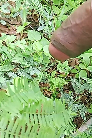 If an 18-year-old boy wants to suck someone while shaking hard land, message in the comment