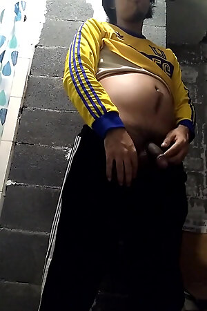 I Couldn't Hold It Anymore When I Peed