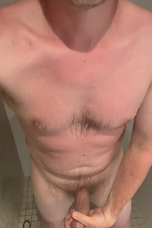 Thomas Renneberg - Shower - Exposed - Sexy - Cumming