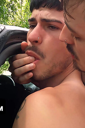 Naked Hitchhiker's Lucky Day: Abs and Cock Ride in the Backseat