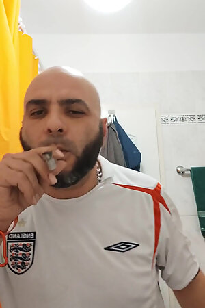 In Badezimmer Dirtyjunkbro Nass Und Hammer Geil