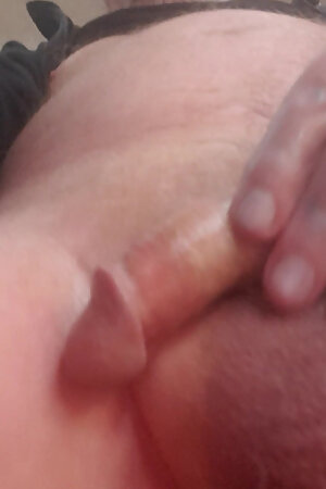 My Tiny Dick Gliding Pee