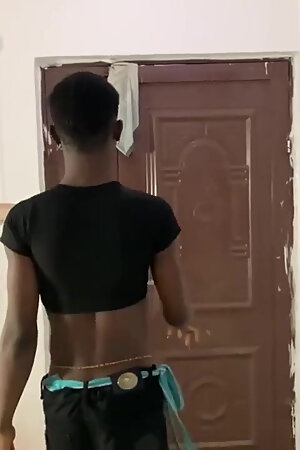 Classy Rich Ebony Housewife Pleased by Three Black Guys