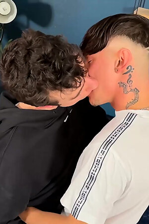BlakeMason: Jock Taylor Jay shoots oozing cum on Kai Danvers tight butthole