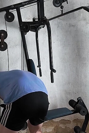 Friends' Gym Workout Ends in Brotherhood