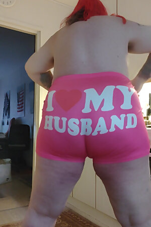 Gangstazz Silly All In Natural tits