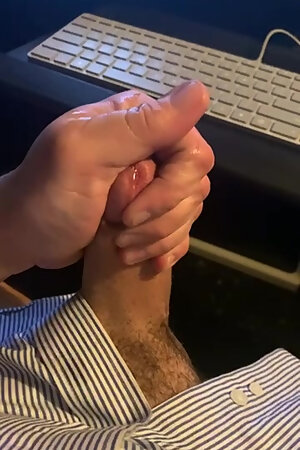 Leaking Precum, after edging for hours...