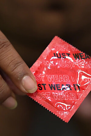 22 age tamil boy handjob with condom in cum short