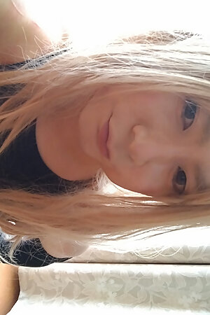 A cute cross-dressing boy masturbated comfortably while touching his nipples in a competitive swimsuit