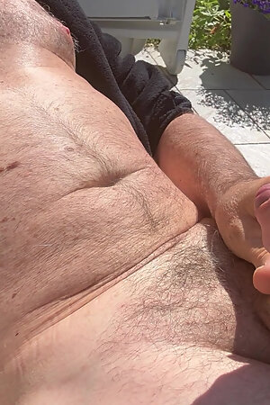 NAKED IN THE GARDEN VERY