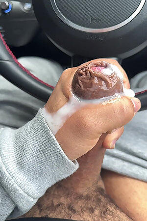 Horny jerk off in the car while driving