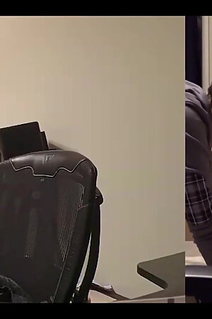 Amateur Boyfriends, Real Couple, Having Bareback Sex at Home