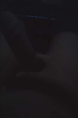 I am doing masturbation while seeing my hot Mausi.