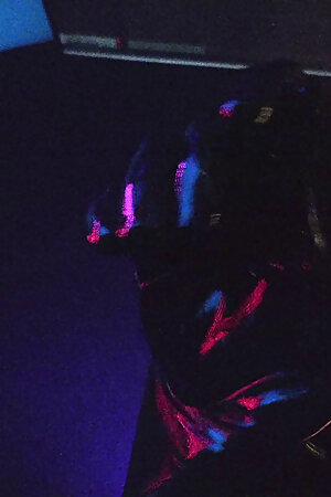 Latex Gloves ASMR Putting on short latex gloves up-close