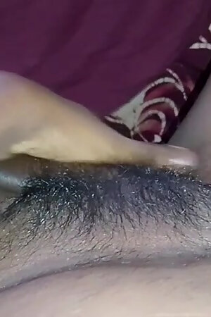 My dick hard and i went hand job its nice to see