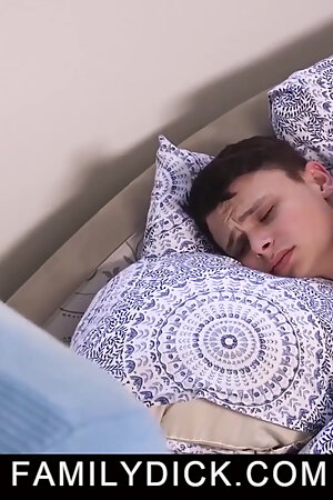 Innocent Teen Austin Xanders Wakes up with His Cock in Stepdaddy's Mouth