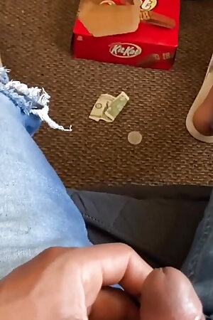 Hooking up with the Tinder Girl on the First Date