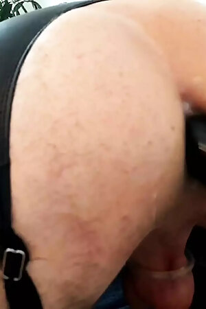 Fucking machine - ass fuck closeup