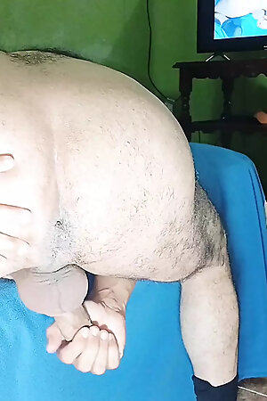 Opening the wet eyelet